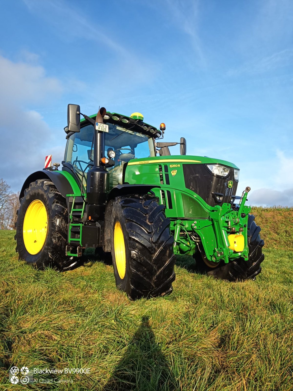 Traktor van het type John Deere 6250R Pro AutoTrac, Gebrauchtmaschine in Willanzheim (Foto 7)