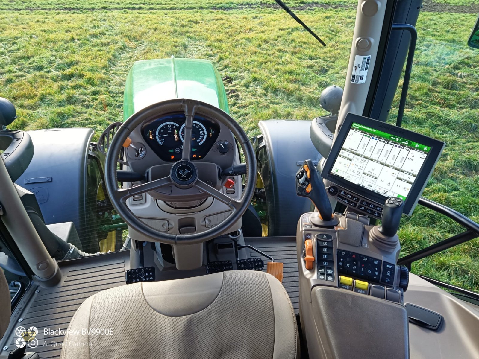 Traktor van het type John Deere 6250R Pro AutoTrac, Gebrauchtmaschine in Willanzheim (Foto 19)