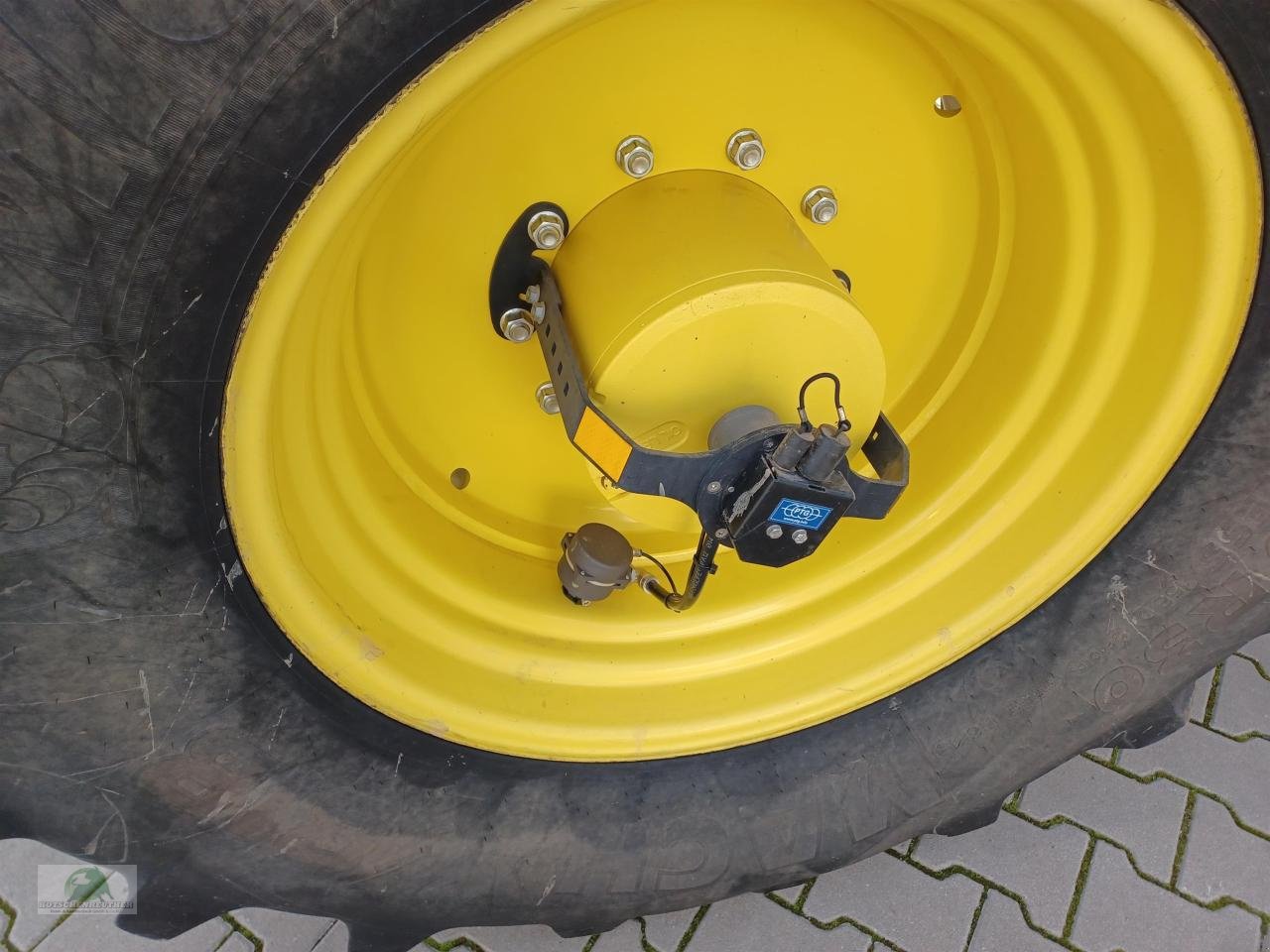 Traktor a típus John Deere 6250R - Reifendruckregelanlage, Neumaschine ekkor: Wasungen (Kép 9)