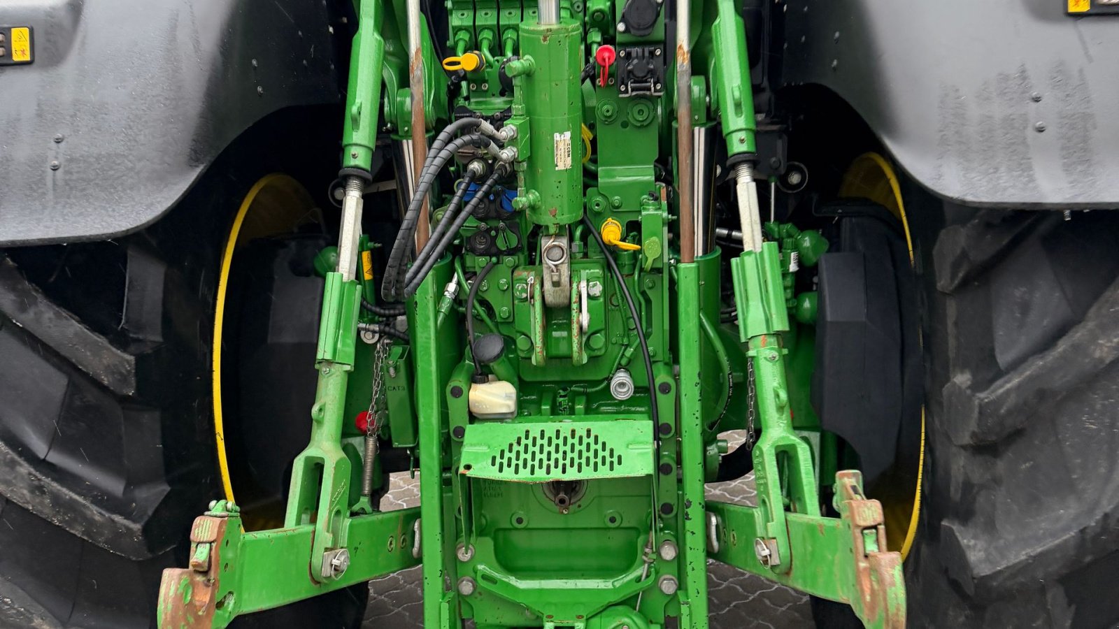 Traktor van het type John Deere 6250R ULIMATE! KUN 2400 TIMER OG FRONT PTO!, Gebrauchtmaschine in Nørager (Foto 17)
