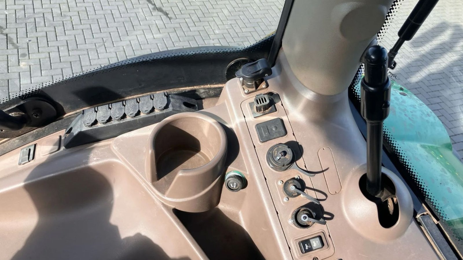 Traktor van het type John Deere 6250R ULTIMATE  AutoTrac. GPS. Sektions kontrol. Command Arm. Command Pro., Gebrauchtmaschine in Kolding (Foto 18)