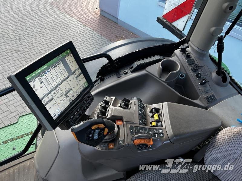 Traktor от тип John Deere 6250R ULTIMATE CommandPro, Gebrauchtmaschine в Sülzetal OT Altenweddingen (Снимка 11)