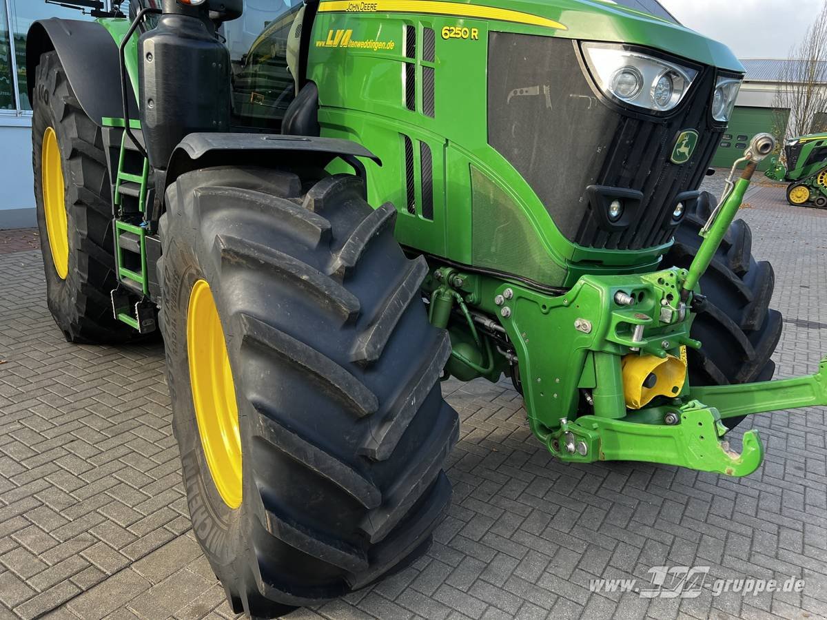Traktor typu John Deere 6250R ULTIMATE CommandPro, Gebrauchtmaschine v Schöppenstedt (Obrázok 14)