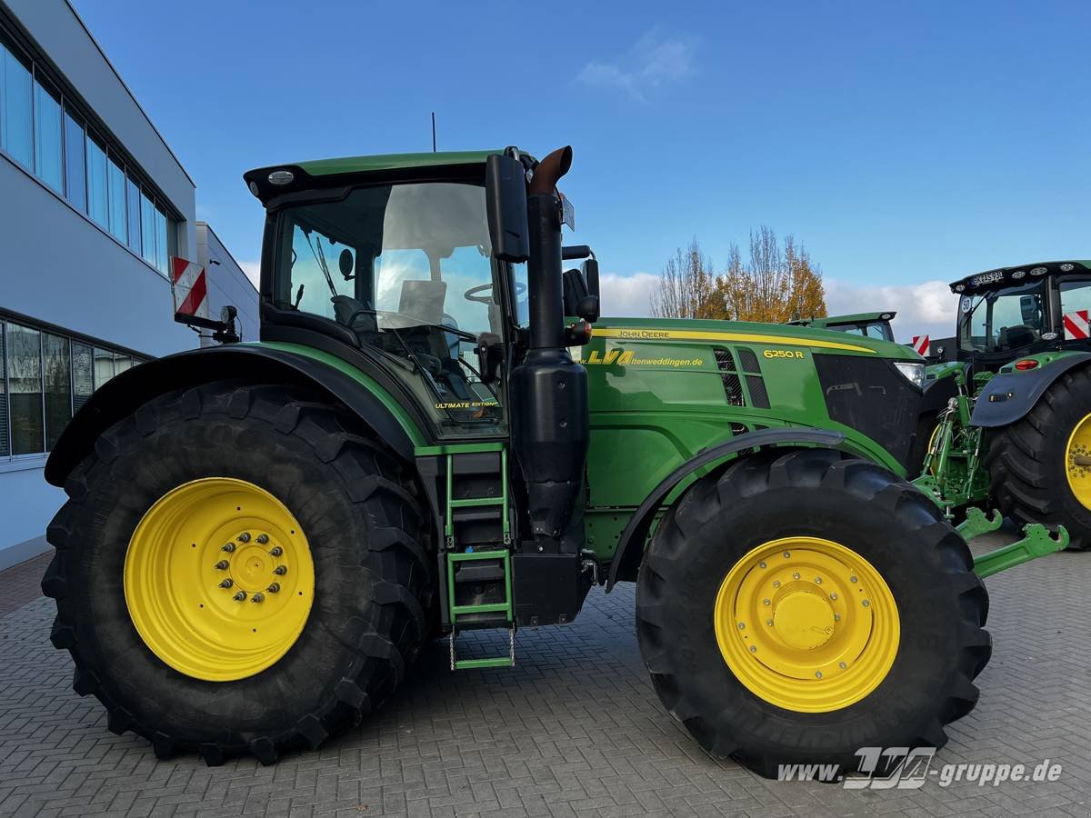 Traktor typu John Deere 6250R ULTIMATE CommandPro, Gebrauchtmaschine v Schöppenstedt (Obrázok 4)