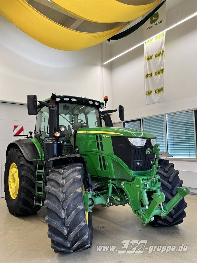 Traktor van het type John Deere 6250R ULTIMATE CommandPro, Gebrauchtmaschine in Sülzetal OT Altenweddingen (Foto 23)