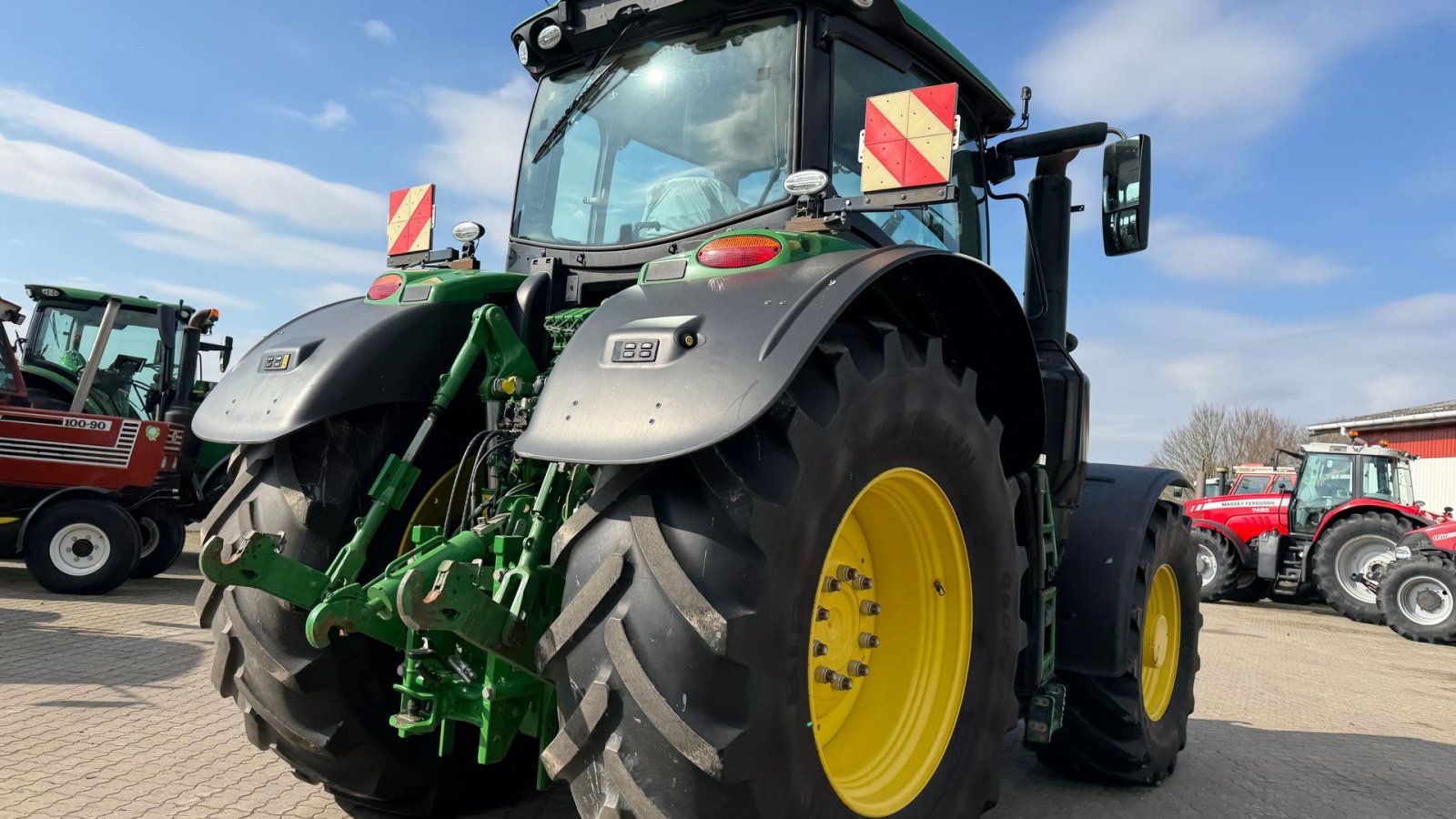 Traktor типа John Deere 6250R Ultimate Edition KUN 4500 TIMER! MED FRONT PTO, COMMANDPRO OG AUTOSTYRING!, Gebrauchtmaschine в Nørager (Фотография 11)