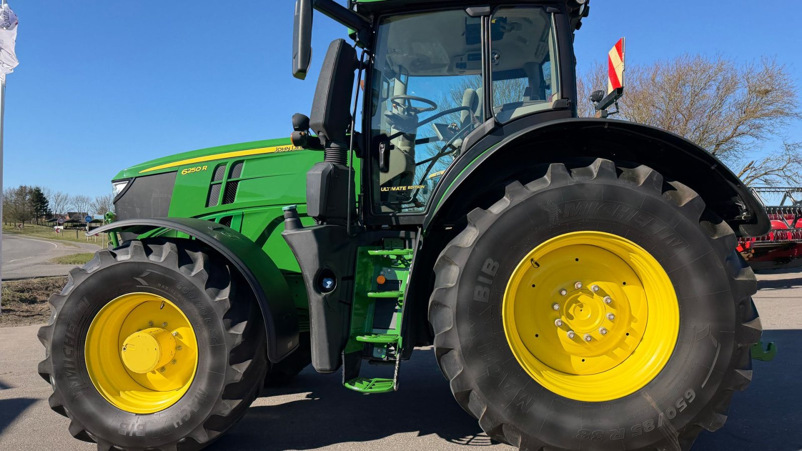 Traktor van het type John Deere 6250R Ultimate Edition KUN 4500 TIMER! MED FRONT PTO, COMMANDPRO OG AUTOSTYRING!, Gebrauchtmaschine in Nørager (Foto 4)