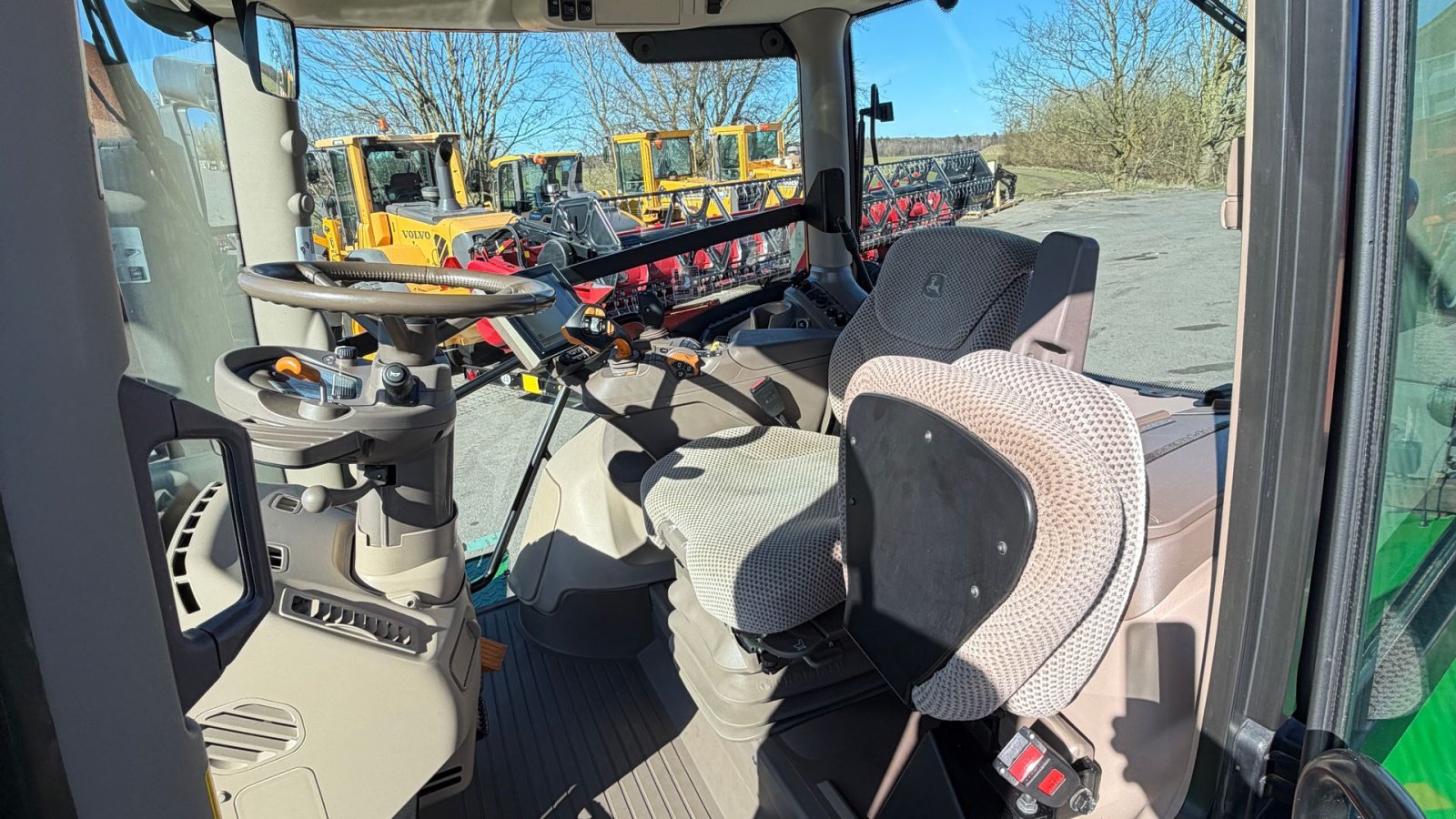 Traktor van het type John Deere 6250R Ultimate Edition KUN 4500 TIMER! MED FRONT PTO, COMMANDPRO OG AUTOSTYRING!, Gebrauchtmaschine in Nørager (Foto 14)