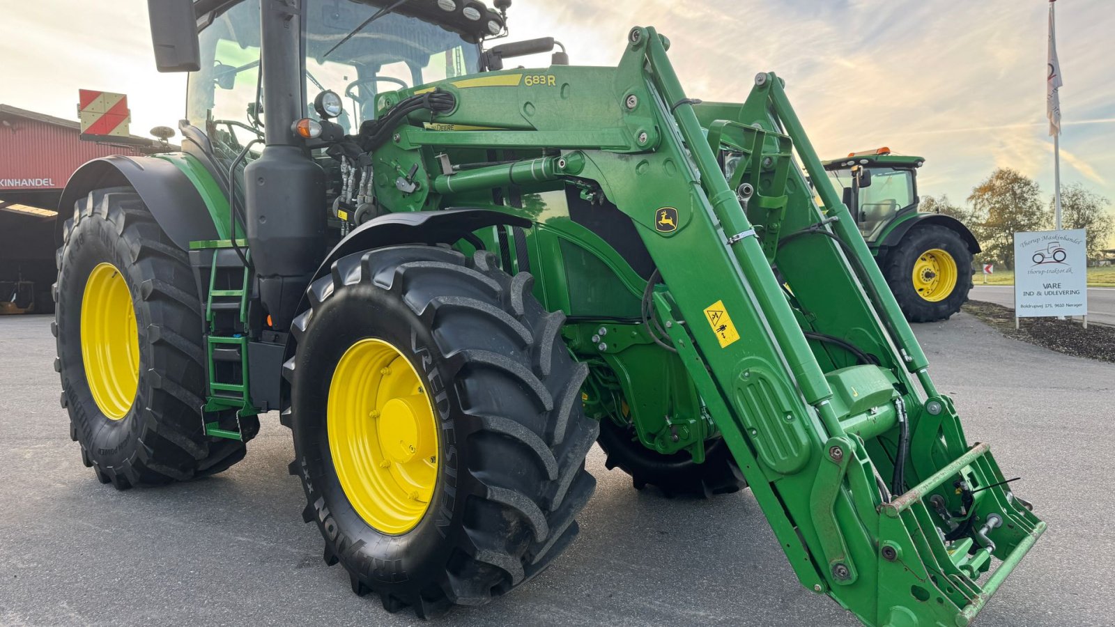 Traktor типа John Deere 6250R Ultimate Edition KUN 5100 TIMER! MED FRONT PTO!, Gebrauchtmaschine в Nørager (Фотография 9)