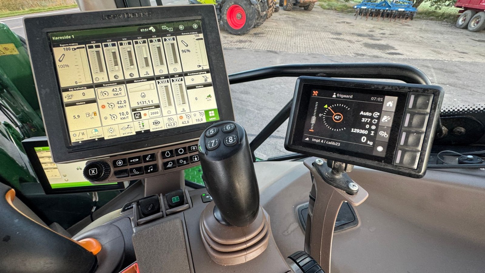 Traktor типа John Deere 6250R Ultimate Edition KUN 5100 TIMER! MED FRONT PTO!, Gebrauchtmaschine в Nørager (Фотография 20)