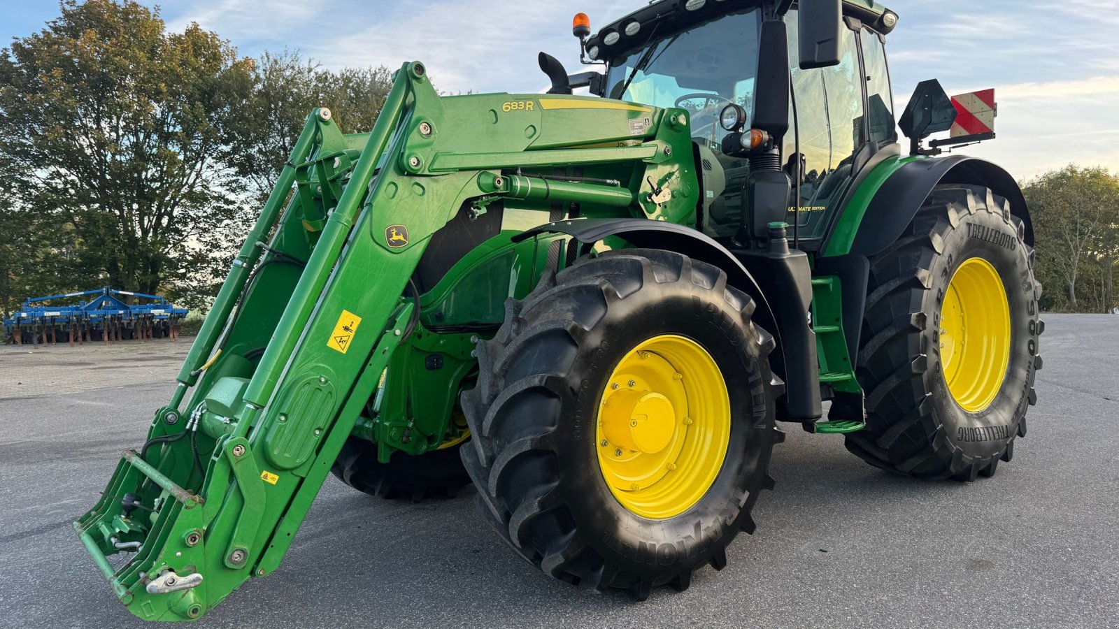 Traktor типа John Deere 6250R Ultimate Edition KUN 5100 TIMER! MED FRONT PTO!, Gebrauchtmaschine в Nørager (Фотография 1)