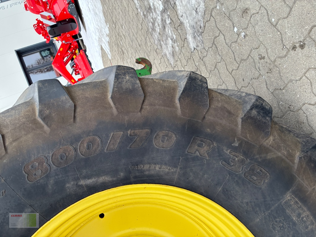 Traktor van het type John Deere 6250R ULTIMATE Edition, Gebrauchtmaschine in Schenefeld (Foto 8)