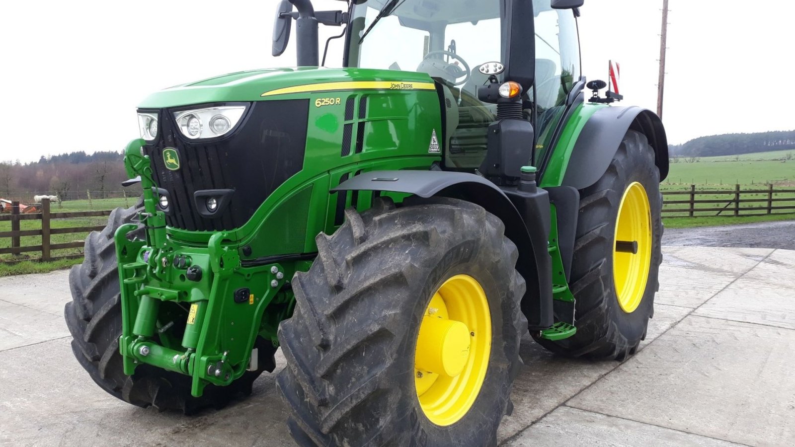 Traktor типа John Deere 6250R ULTIMATE, Gebrauchtmaschine в Toftlund (Фотография 1)