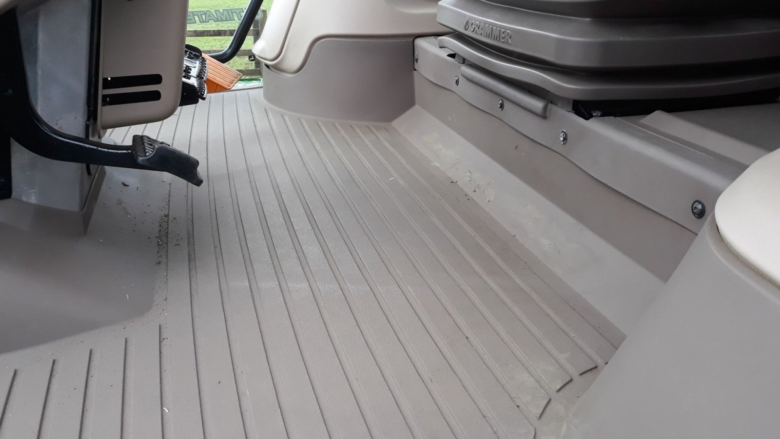 Traktor типа John Deere 6250R ULTIMATE, Gebrauchtmaschine в Toftlund (Фотография 8)