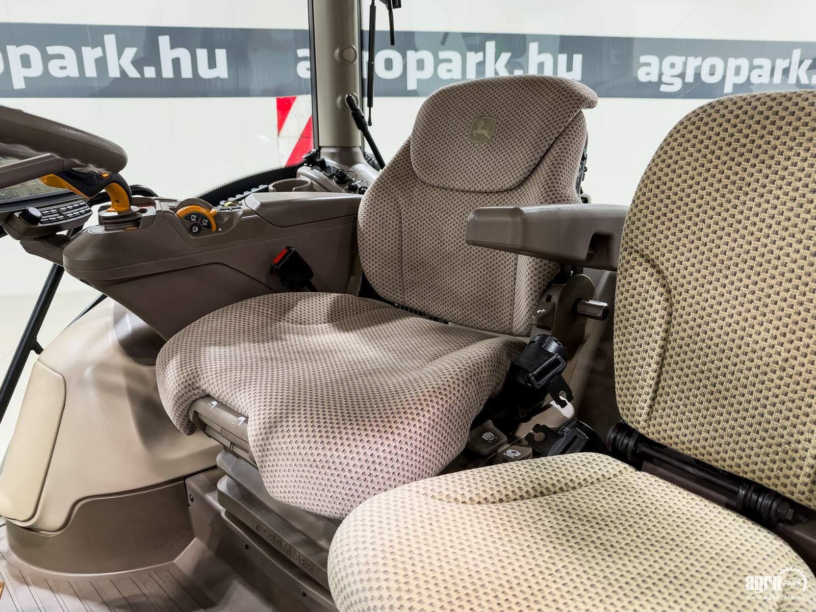 Traktor tipa John Deere 6250R, Gebrauchtmaschine u Csengele (Slika 11)