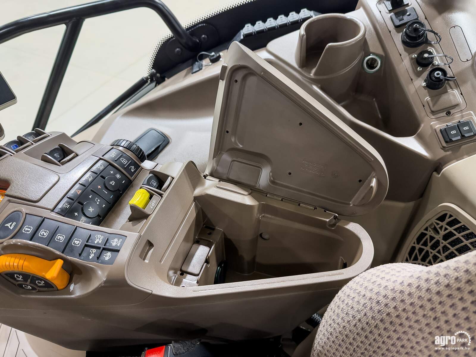 Traktor tipa John Deere 6250R, Gebrauchtmaschine u Csengele (Slika 16)