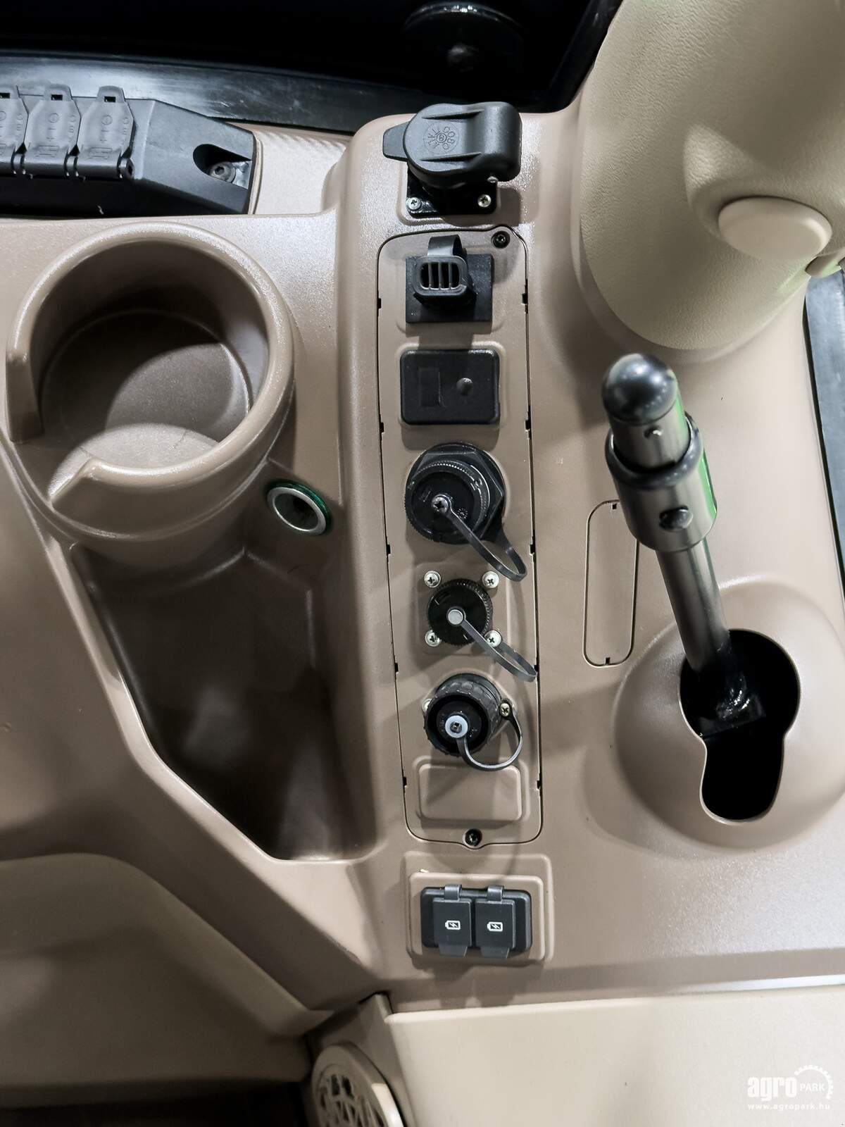 Traktor tipa John Deere 6250R, Gebrauchtmaschine u Csengele (Slika 25)