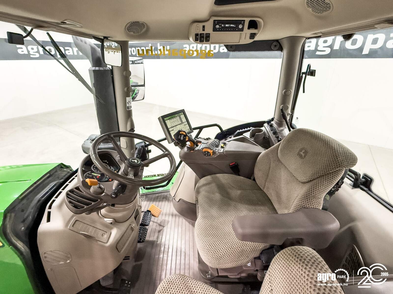 Traktor a típus John Deere 6250R, Gebrauchtmaschine ekkor: Csengele (Kép 8)