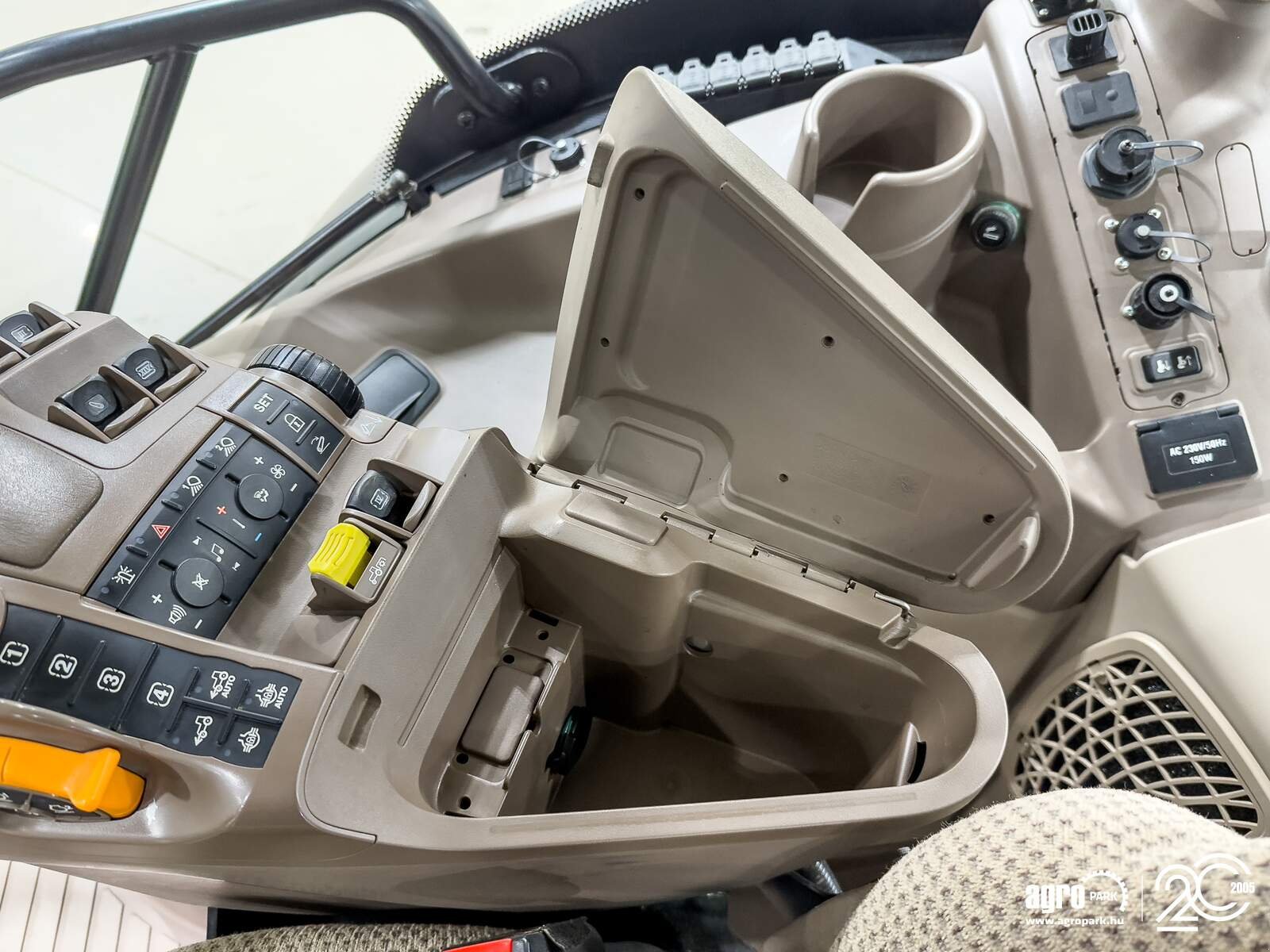 Traktor a típus John Deere 6250R, Gebrauchtmaschine ekkor: Csengele (Kép 16)