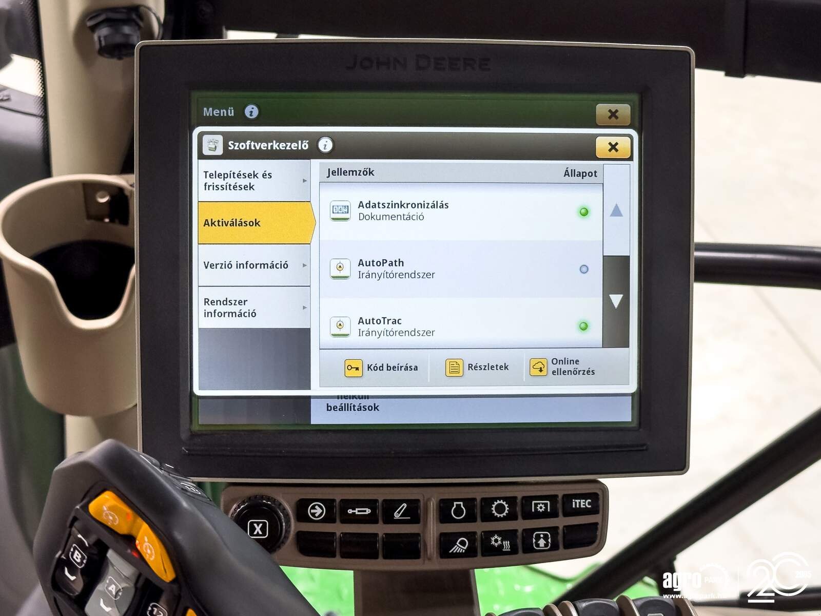 Traktor of the type John Deere 6250R, Gebrauchtmaschine in Csengele (Picture 20)