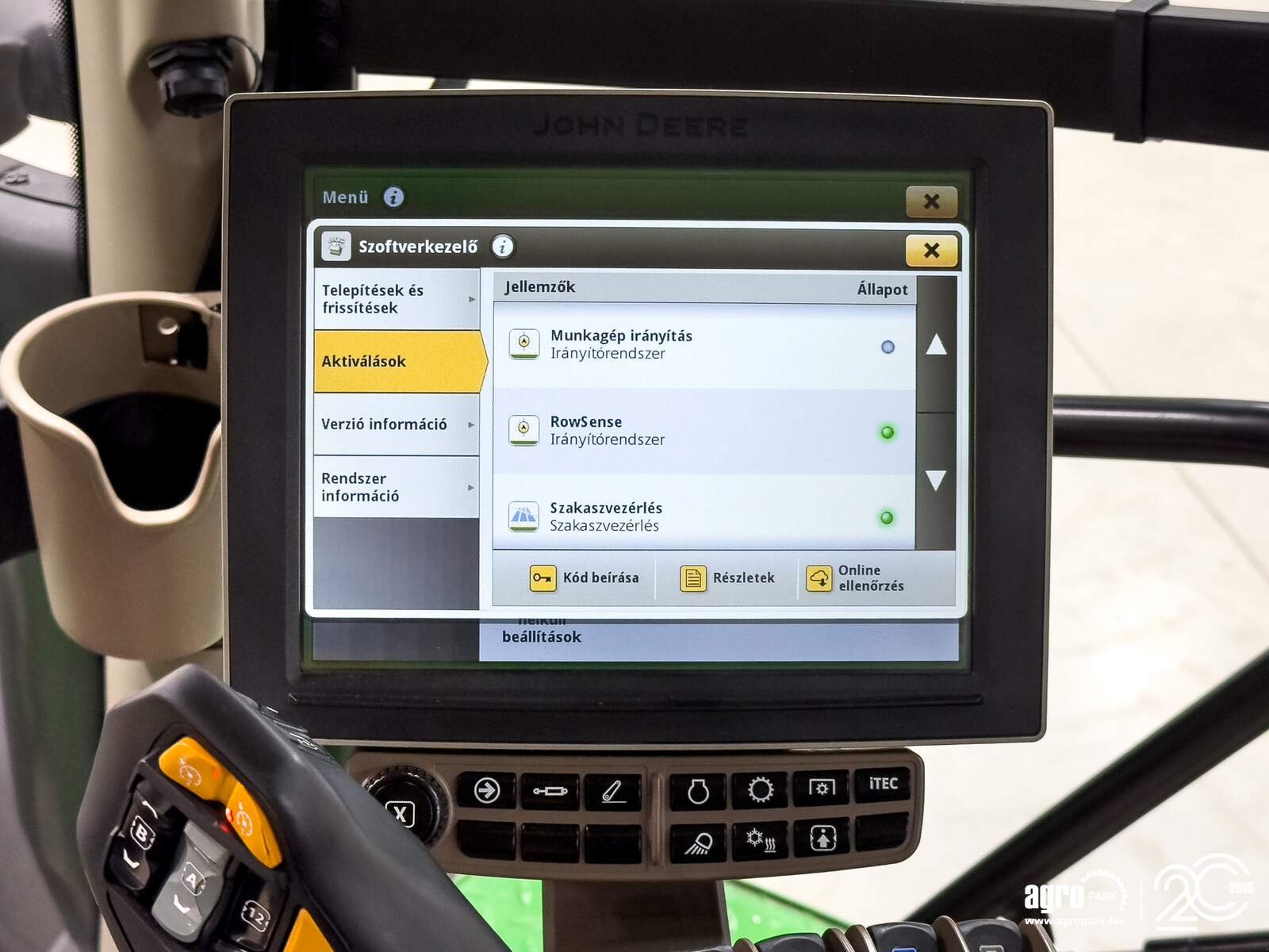 Traktor of the type John Deere 6250R, Gebrauchtmaschine in Csengele (Picture 24)