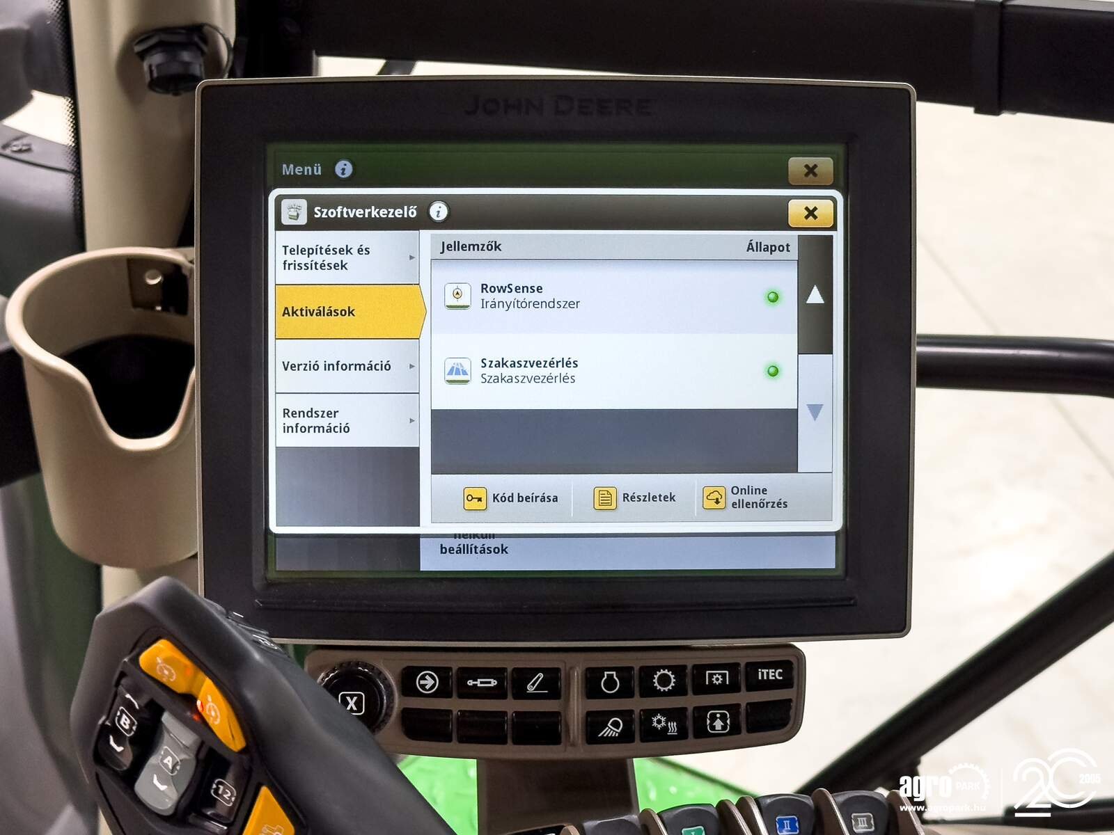 Traktor of the type John Deere 6250R, Gebrauchtmaschine in Csengele (Picture 25)