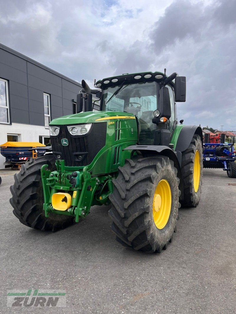 Traktor типа John Deere 6250R, Gebrauchtmaschine в Neubrunn (Фотография 3)