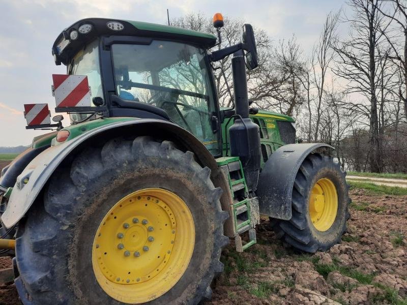 Traktor of the type John Deere 6250R, Gebrauchtmaschine in CHAUMONT (Picture 4)