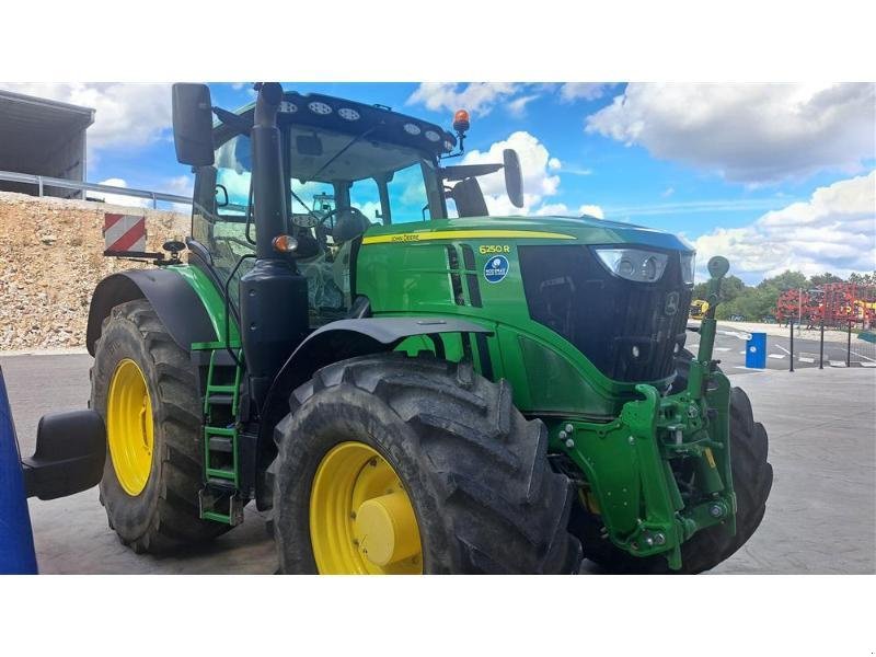 Traktor typu John Deere 6250R, Gebrauchtmaschine w CHAUMONT (Zdjęcie 2)