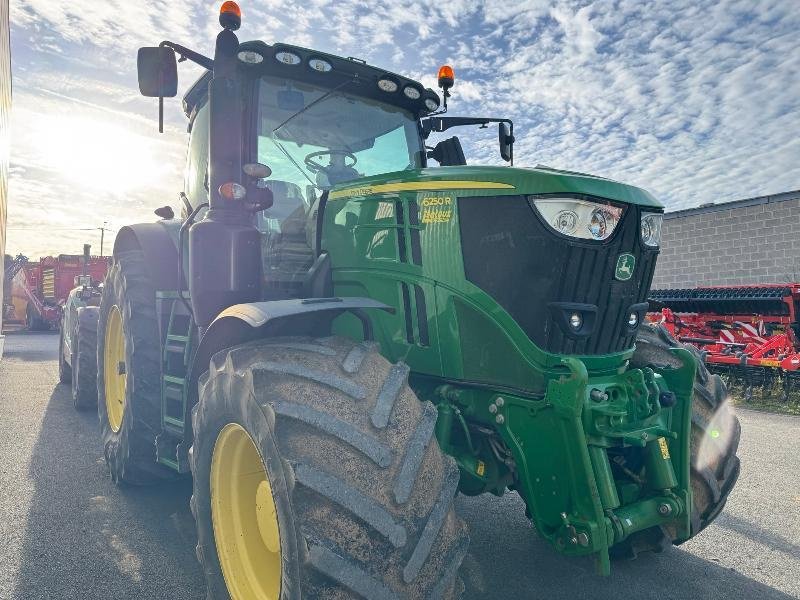 Traktor типа John Deere 6250R, Gebrauchtmaschine в Richebourg (Фотография 3)