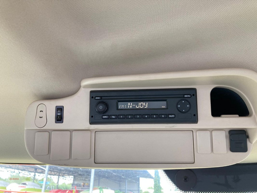 Traktor of the type John Deere 6250R, Gebrauchtmaschine in Schwülper (Picture 11)