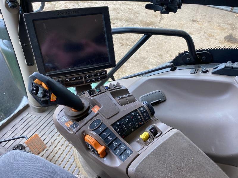 Traktor des Typs John Deere 6250R, Gebrauchtmaschine in VERDUN (Bild 1)