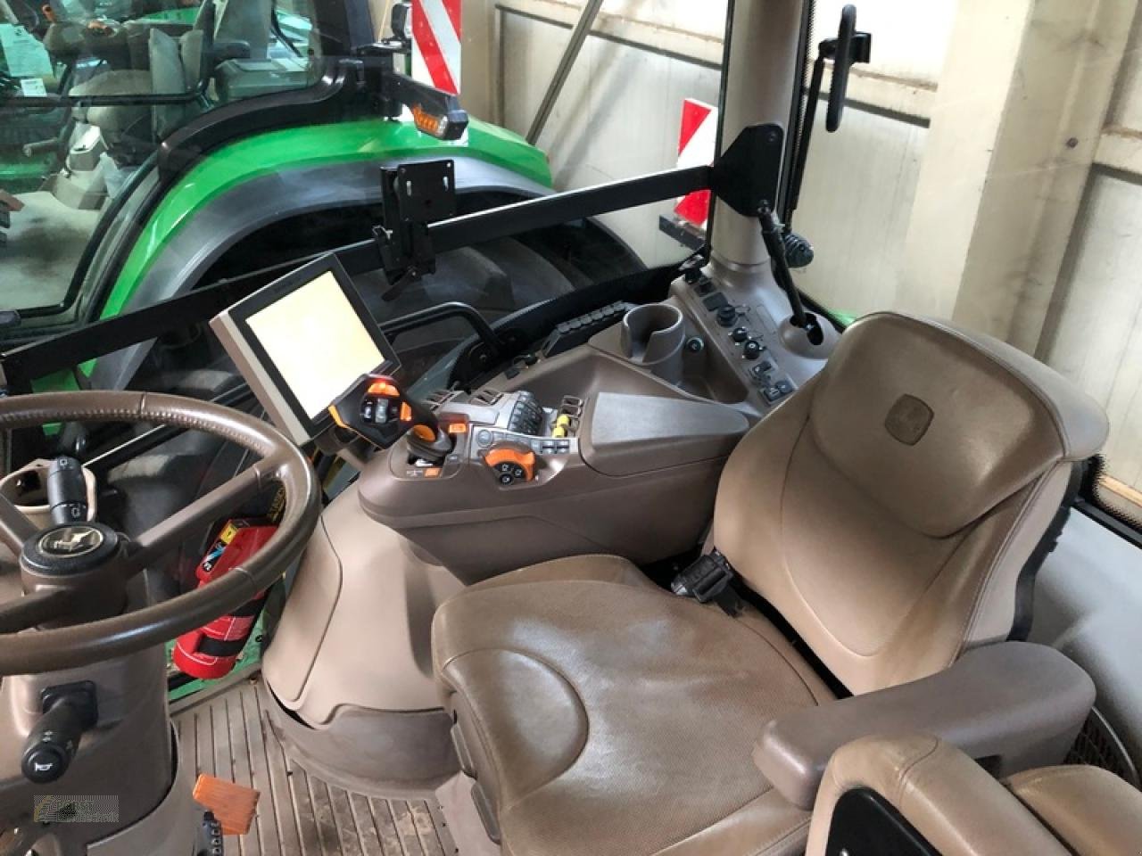 Traktor tip John Deere 6250R, Gebrauchtmaschine in Jahnatal (Poză 7)
