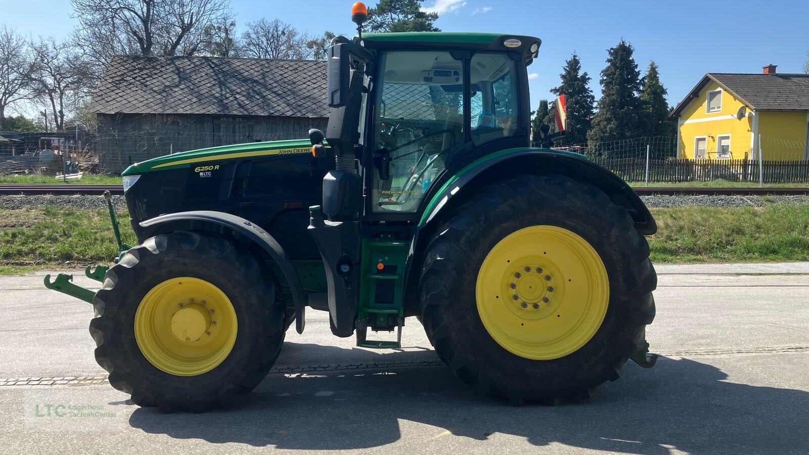 Traktor tipa John Deere 6250R, Gebrauchtmaschine u Großpetersdorf (Slika 11)