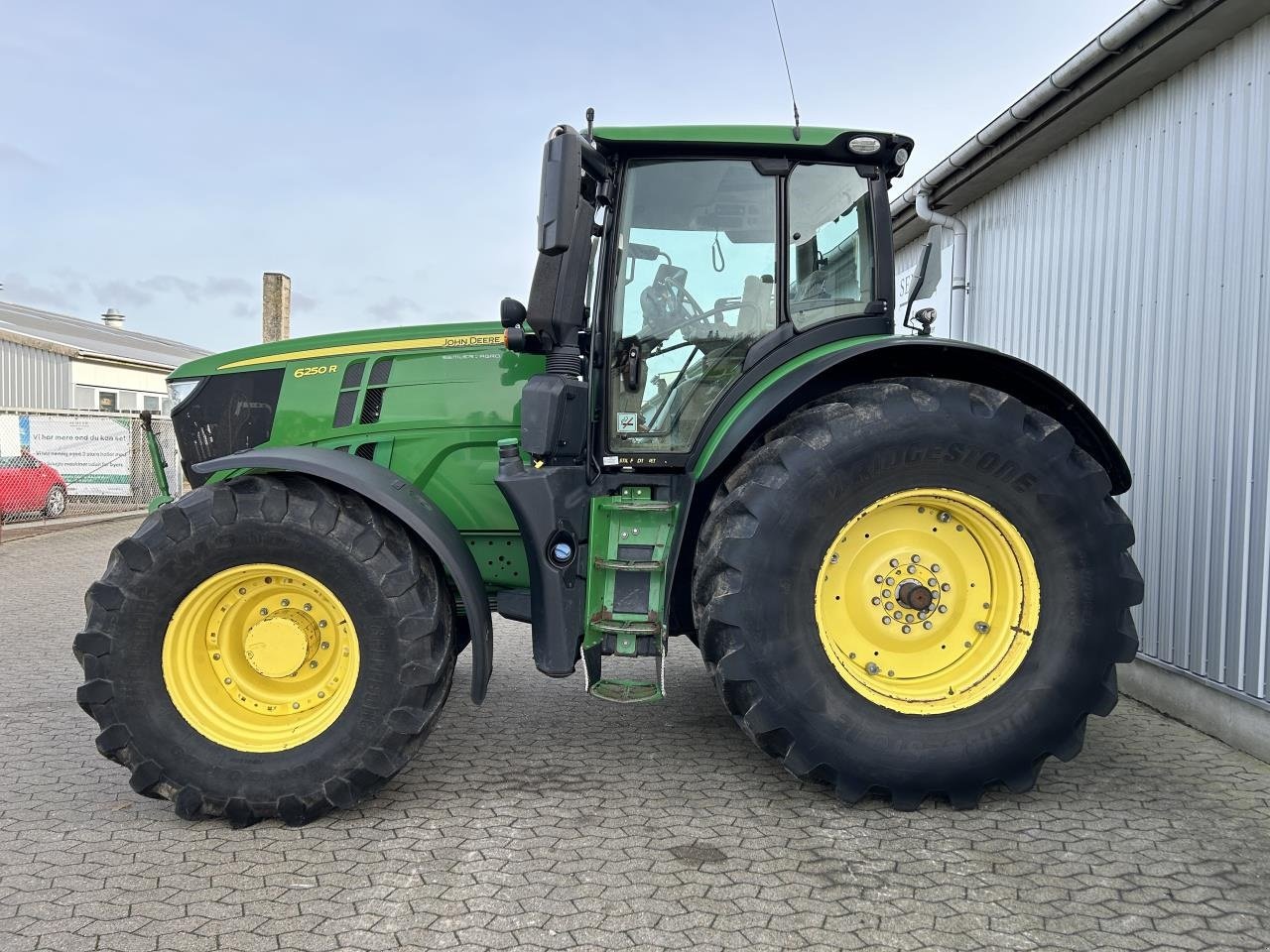 Traktor του τύπου John Deere 6250R, Gebrauchtmaschine σε Saksøbing (Φωτογραφία 2)