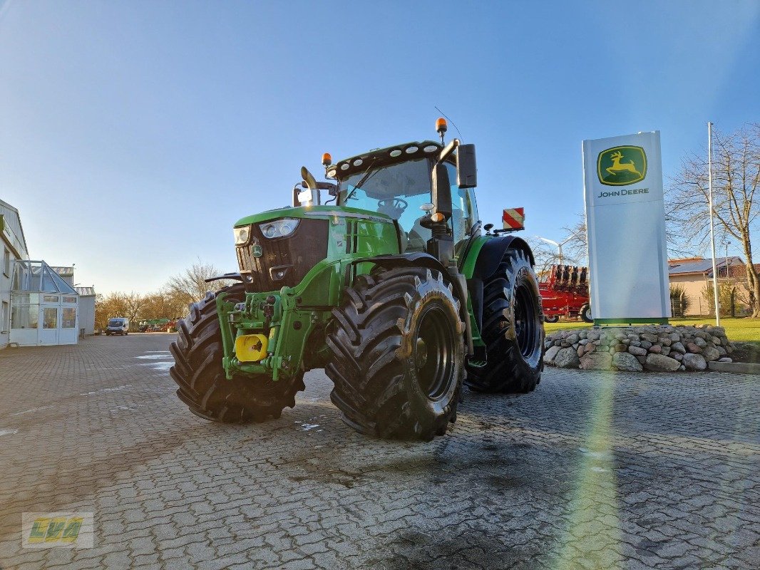 Traktor typu John Deere 6250R, Gebrauchtmaschine v Schenkenberg (Obrázek 1)
