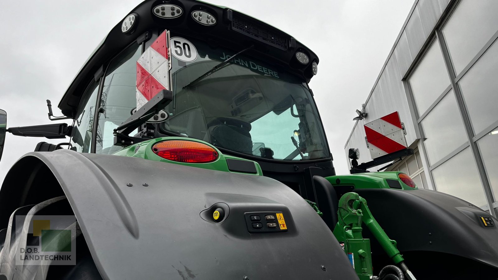 Traktor des Typs John Deere 6250R, Gebrauchtmaschine in Regensburg (Bild 10)