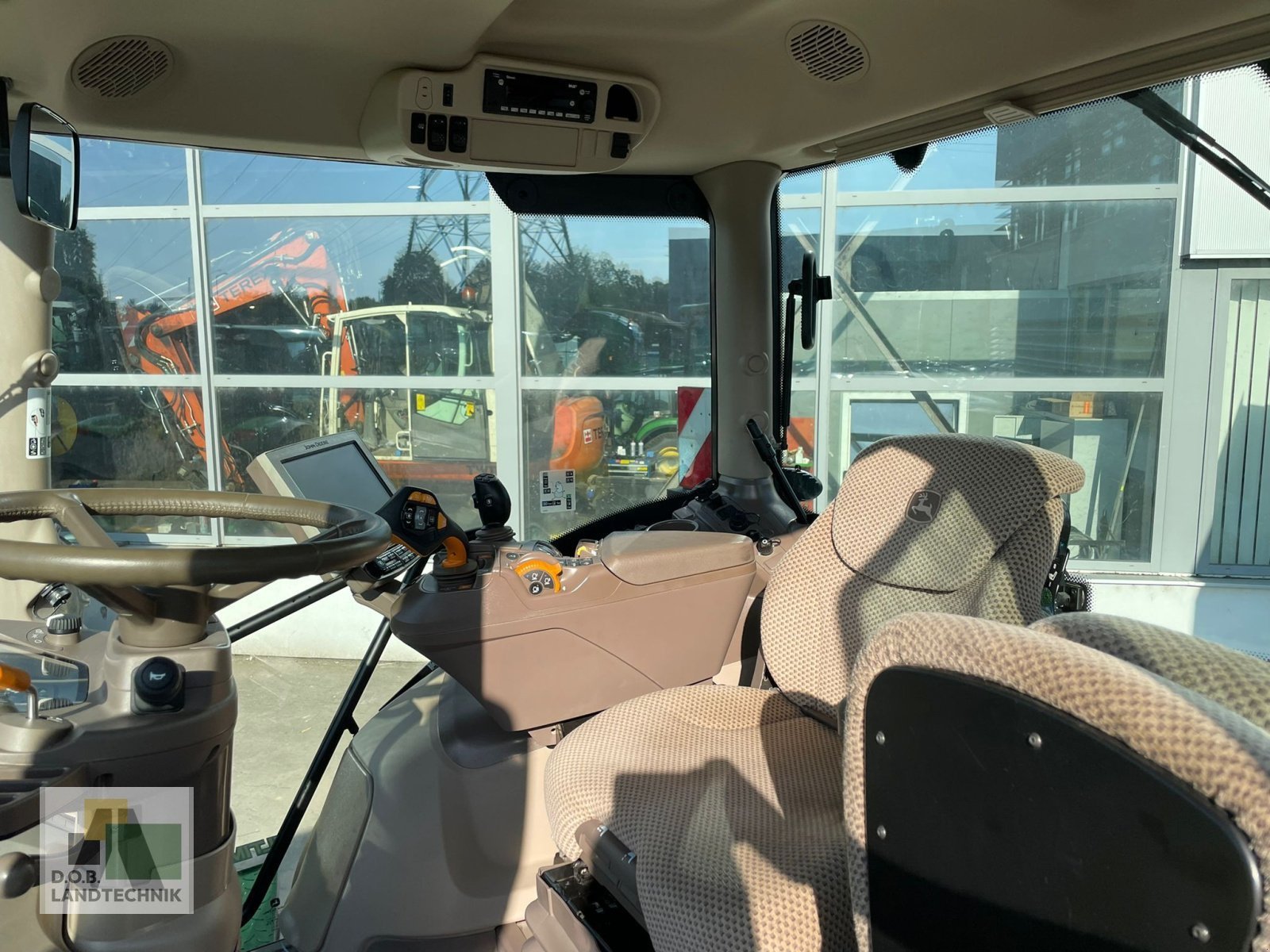 Traktor typu John Deere 6250R, Gebrauchtmaschine v Regensburg (Obrázek 9)