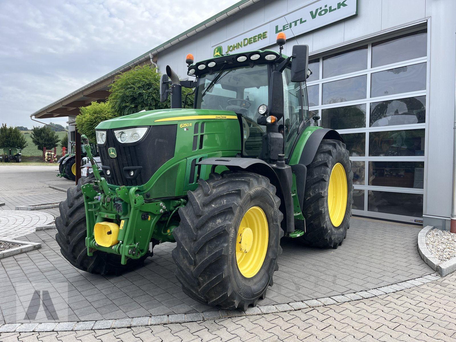 Traktor typu John Deere 6250R, Gebrauchtmaschine w Tettenweis I Karpfham (Zdjęcie 1)