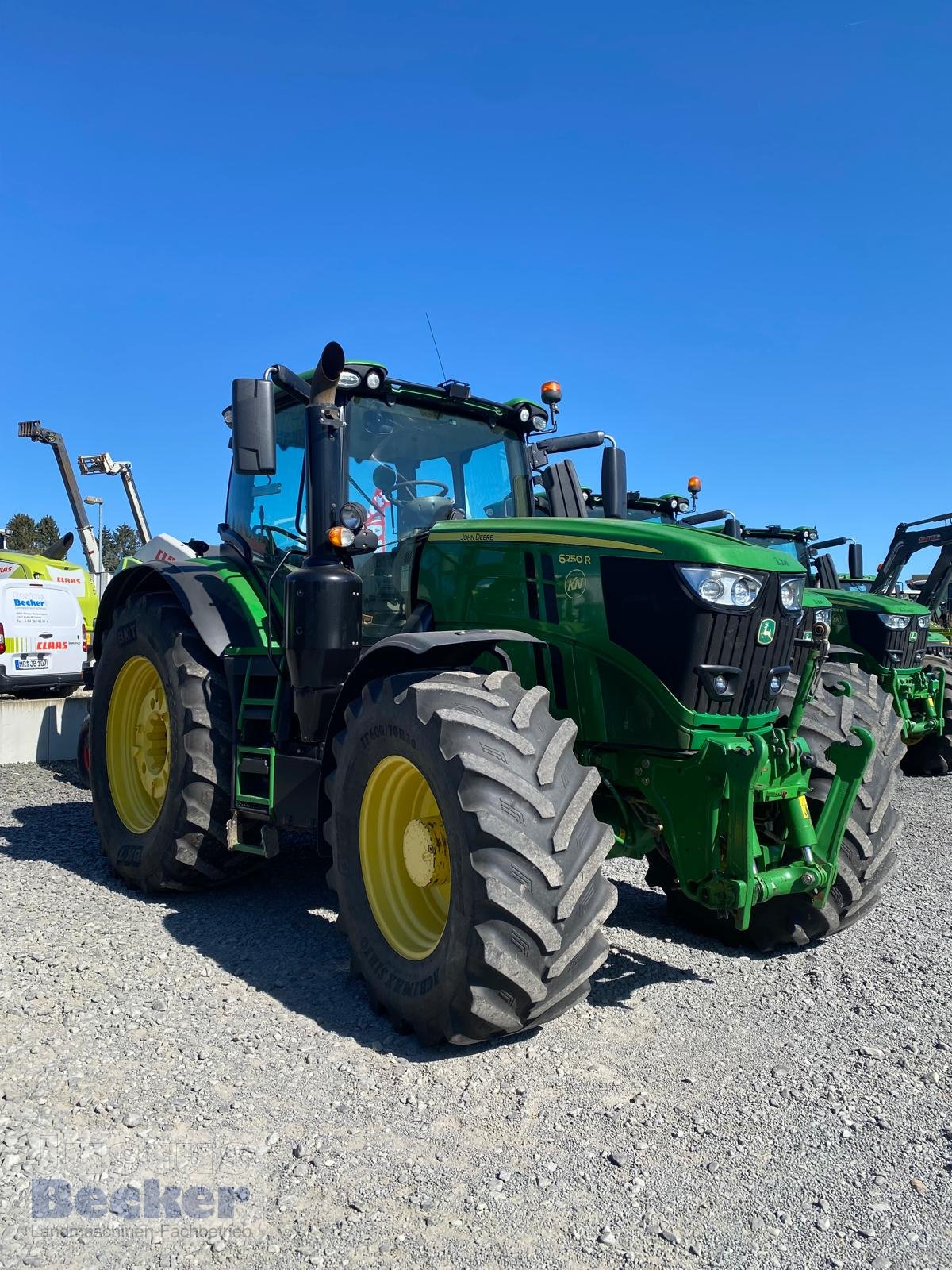 Traktor типа John Deere 6250R, Gebrauchtmaschine в Weimar-Niederwalgern (Фотография 2)