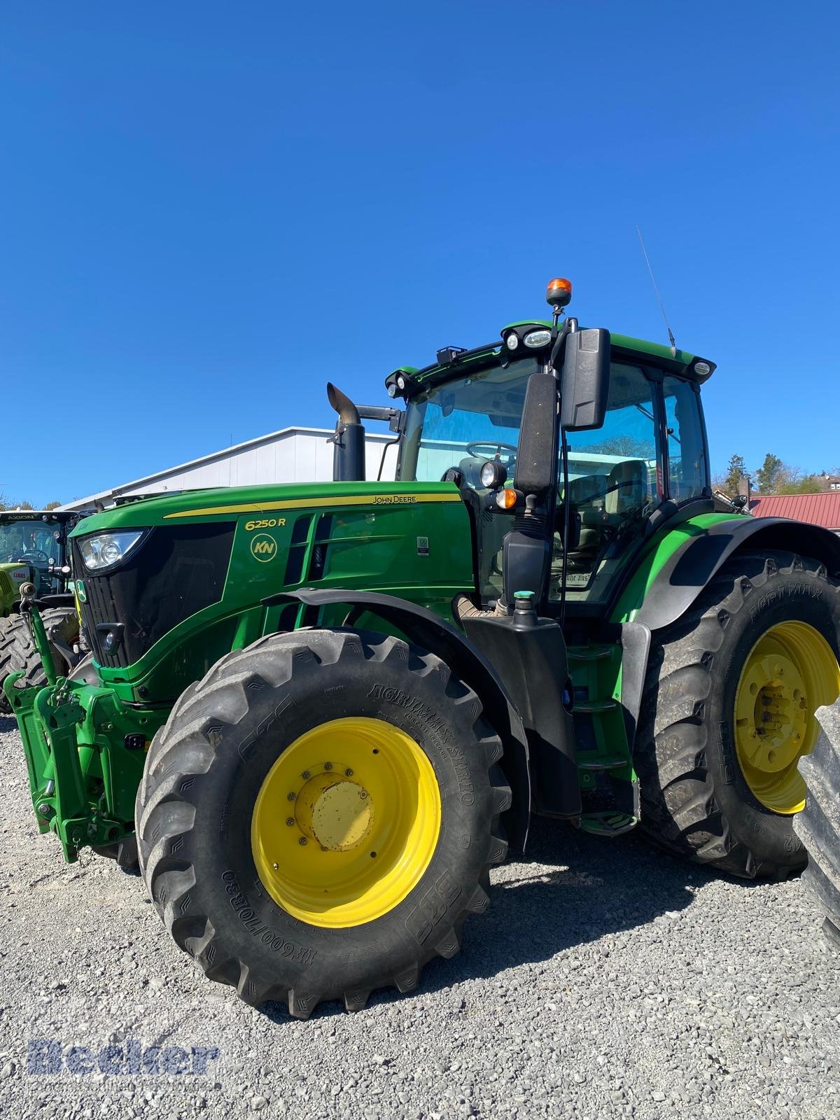 Traktor типа John Deere 6250R, Gebrauchtmaschine в Weimar-Niederwalgern (Фотография 4)