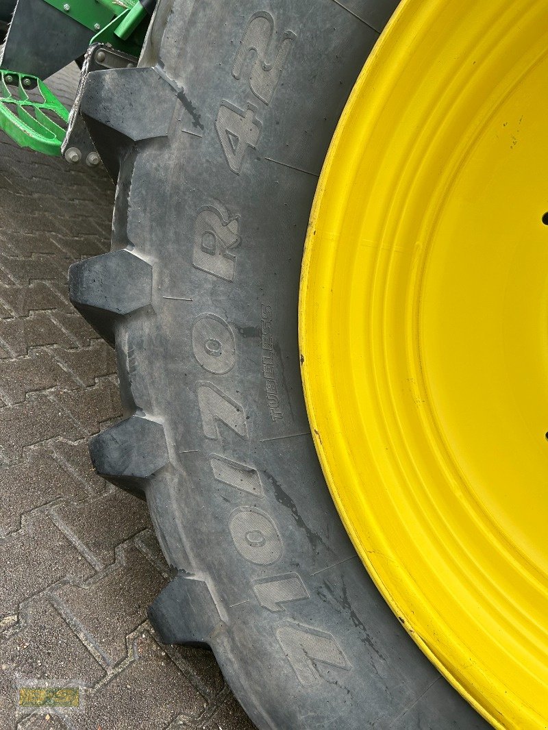 Traktor of the type John Deere 6250R, Gebrauchtmaschine in Grabow (Picture 3)