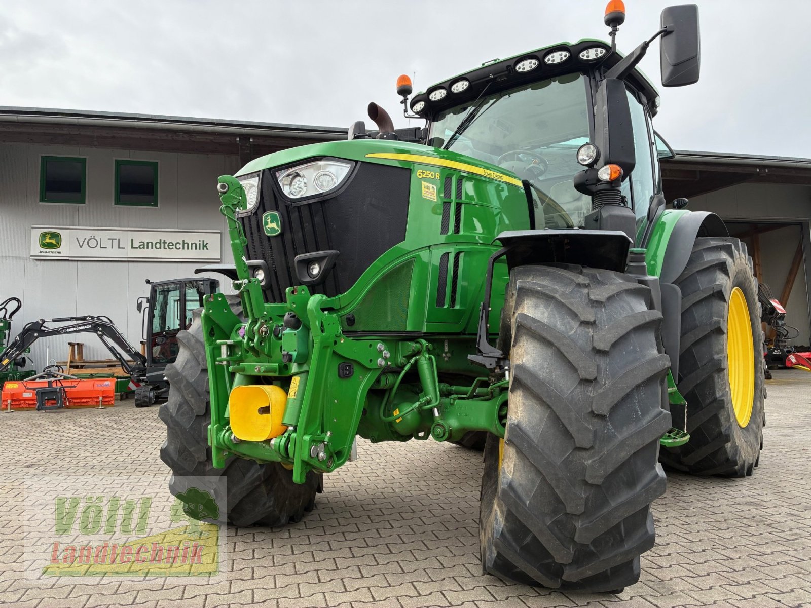 Traktor typu John Deere 6250R, Gebrauchtmaschine w Hutthurm bei Passau (Zdjęcie 1)
