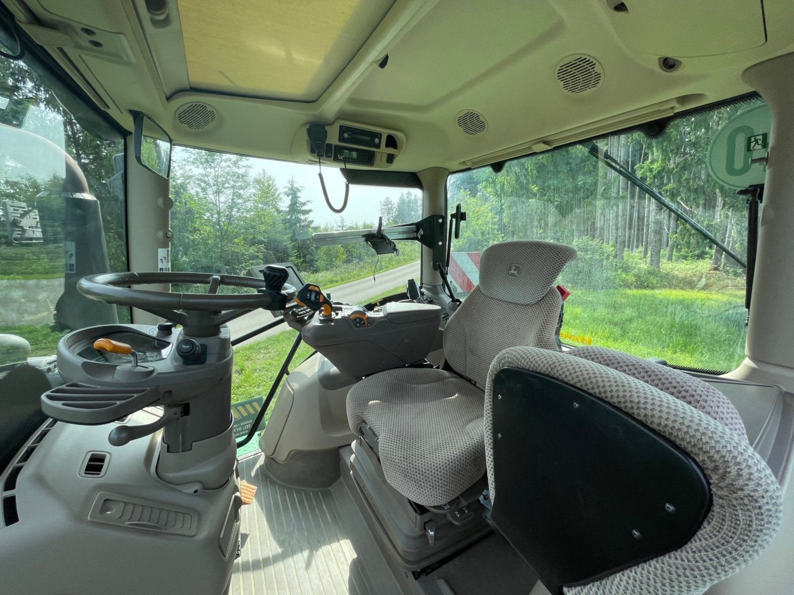 Traktor typu John Deere 6250R, Gebrauchtmaschine w Eching (Zdjęcie 16)