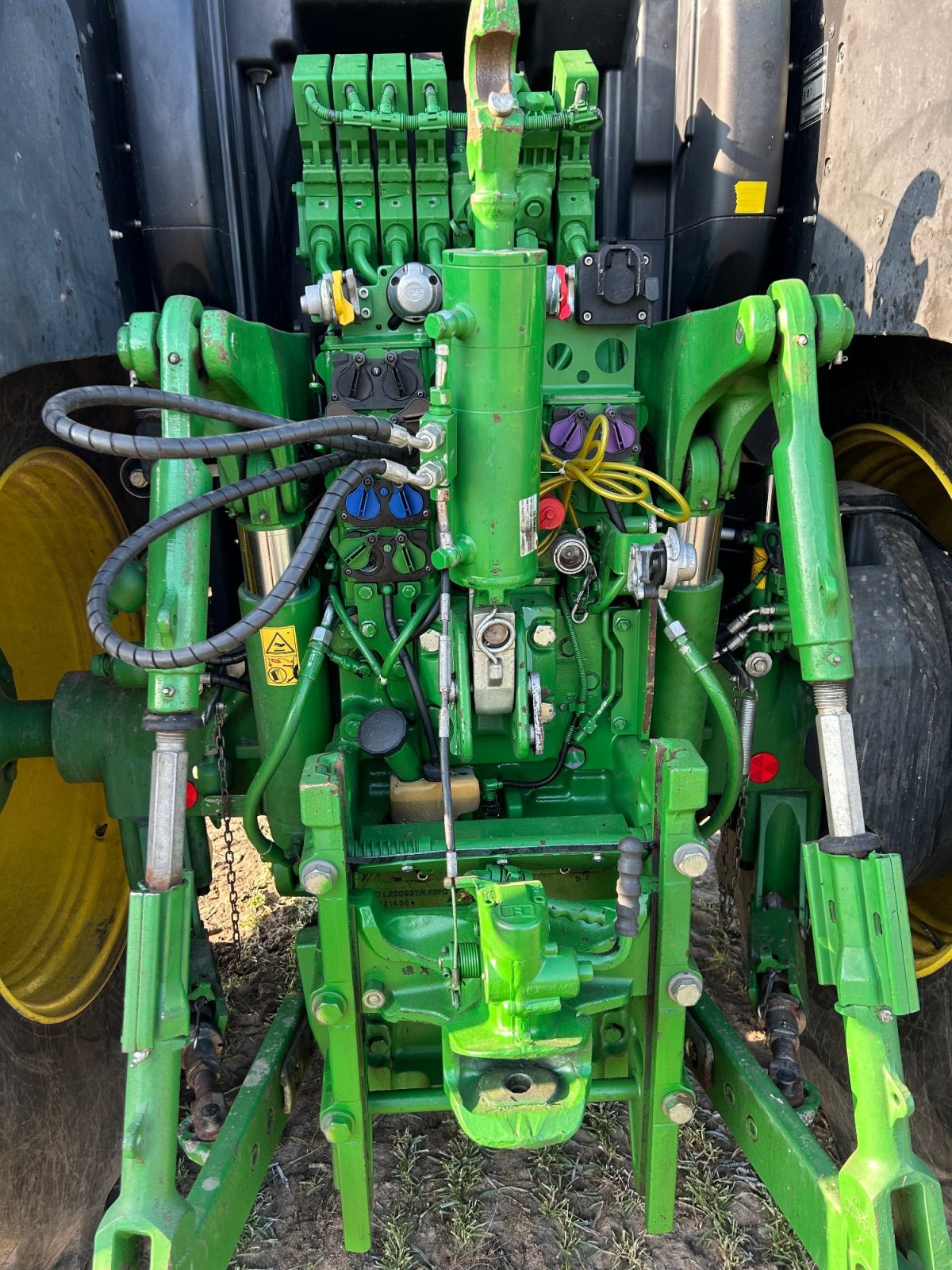 Traktor van het type John Deere 6250R, Gebrauchtmaschine in Potsdam (Foto 7)