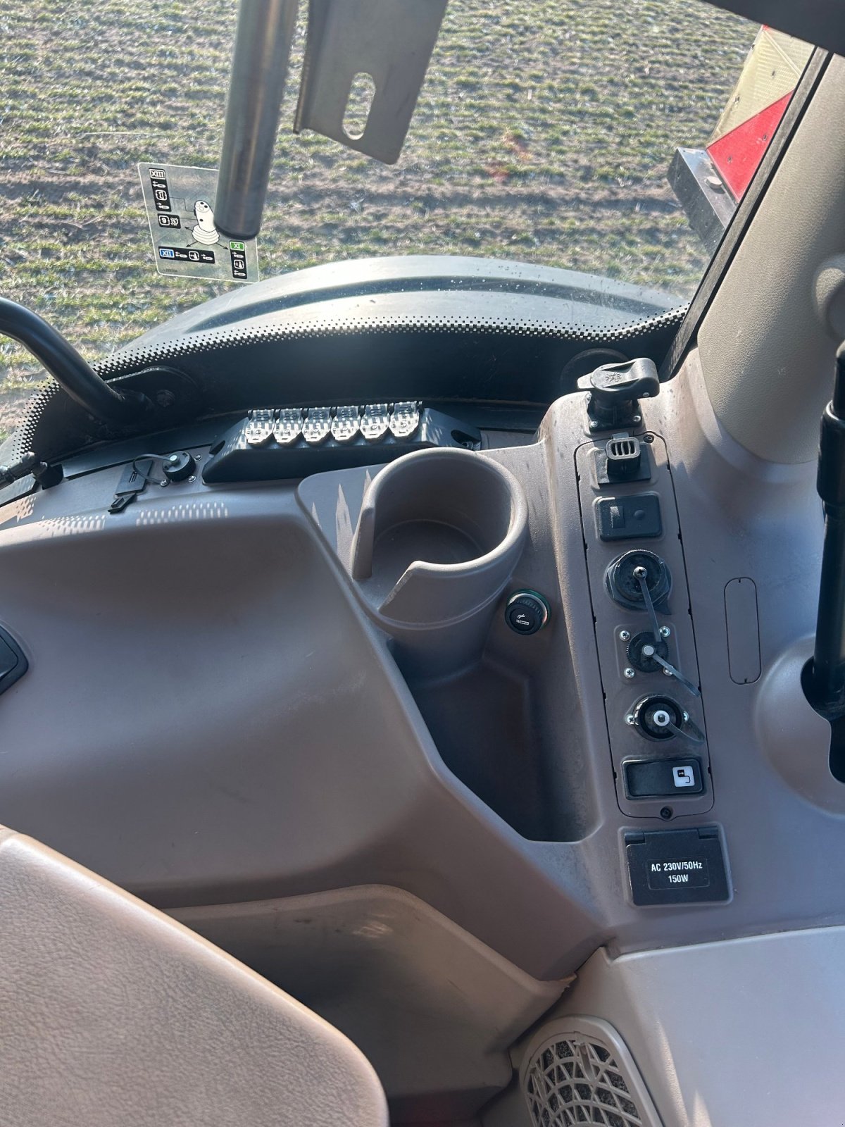 Traktor van het type John Deere 6250R, Gebrauchtmaschine in Potsdam (Foto 15)