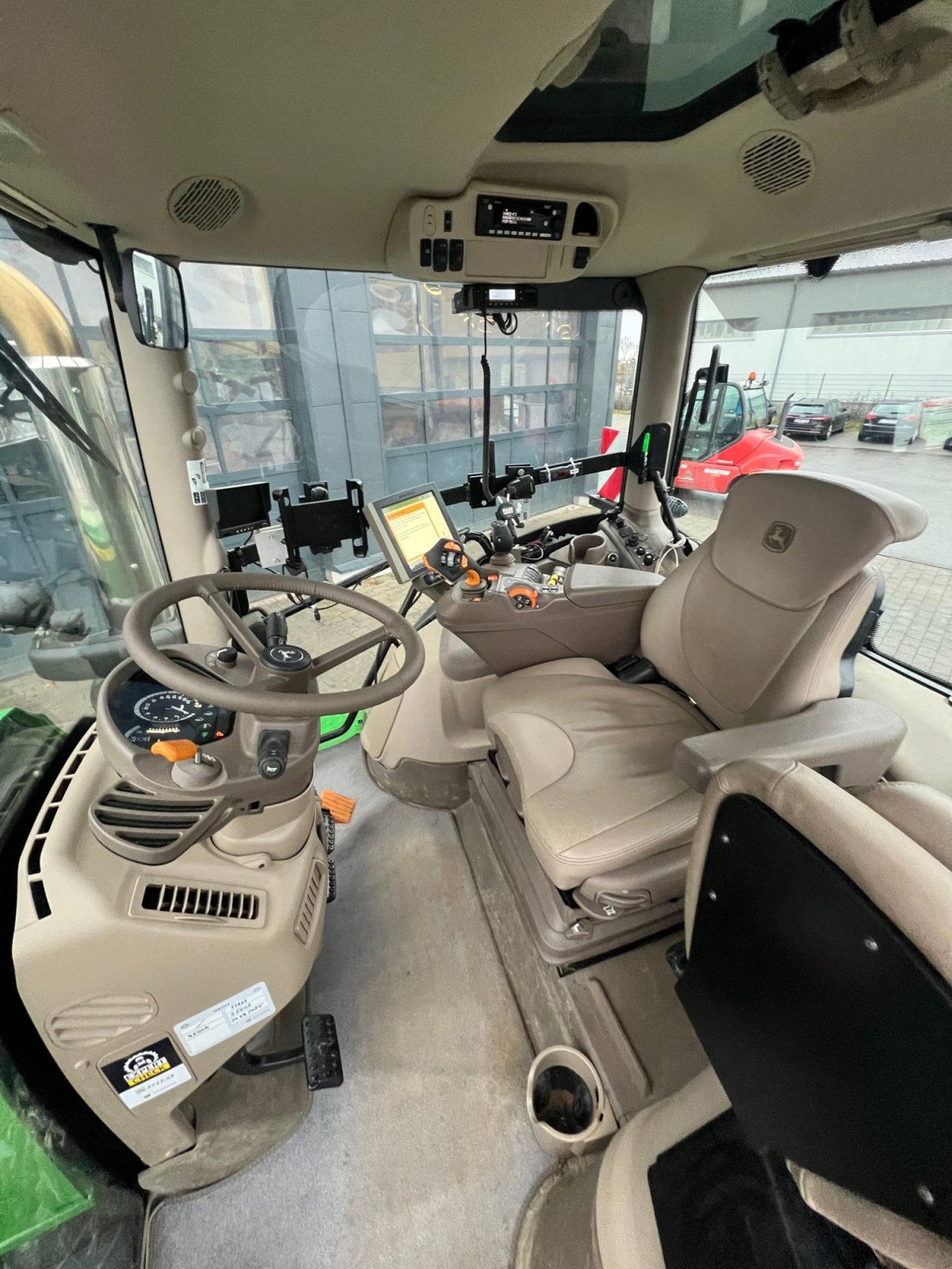 Traktor typu John Deere 6250R, Gebrauchtmaschine v Weikersheim (Obrázek 2)