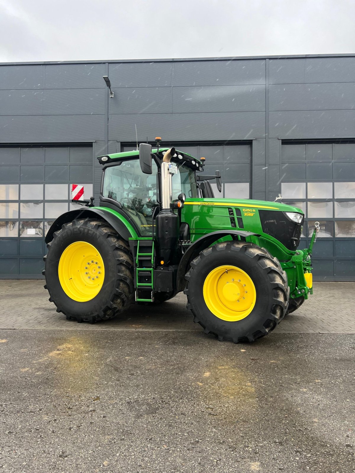 Traktor van het type John Deere 6250R, Gebrauchtmaschine in Weikersheim (Foto 10)
