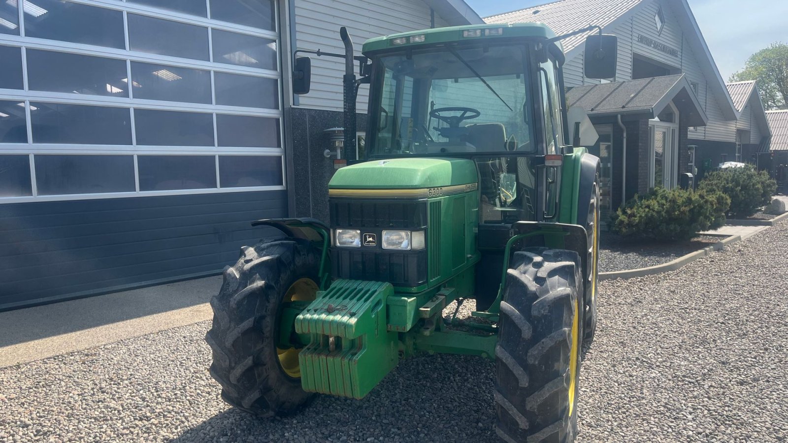 Traktor от тип John Deere 6300 Meget velholdt traktor. Samme ejer de sidste 29år, Gebrauchtmaschine в Lintrup (Снимка 10)