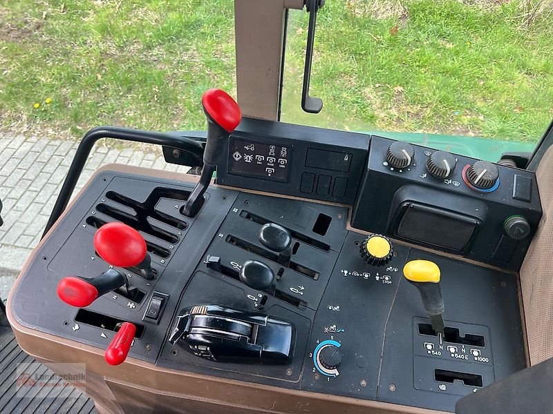 Traktor типа John Deere 6300 **Power Quad 20/20**, Gebrauchtmaschine в Marl (Фотография 13)